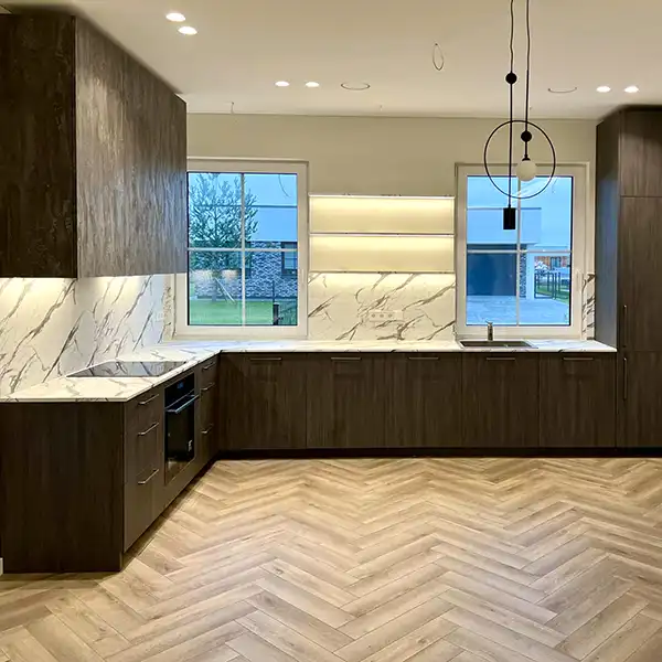 Apdailos darbai Call Us namas Jonuciuose